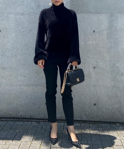 JENNE(ジェンヌ)の「フェザータッチ ボリュームスリーブニット(ニット/セーター・レディース・ホワイト/ブラック・X-LARGE/LARGE/MEDIUM/SMALL)」の17枚目の写真