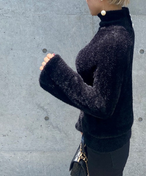 JENNE(ジェンヌ)の「フェザータッチ ボリュームスリーブニット(ニット/セーター・レディース・ホワイト/ブラック・X-LARGE/LARGE/MEDIUM/SMALL)」の18枚目の写真