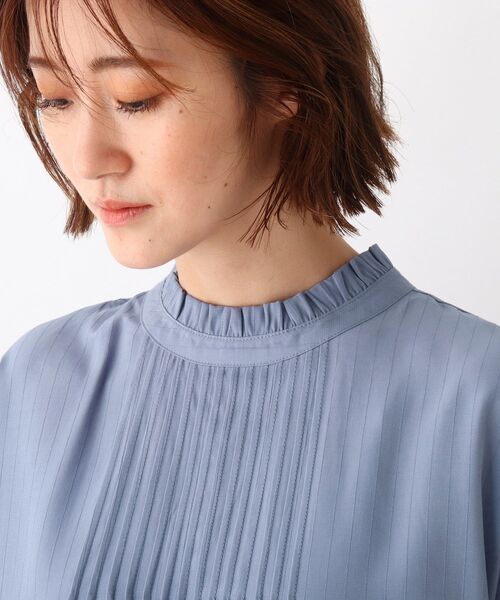 DRESKIP(ドレスキップ)の「◆チビフリルピンタックブラウス(シャツ/ブラウス・レディース・ナチュラル/ネイビー/ライトブルー・02/03)」の10枚目の写真