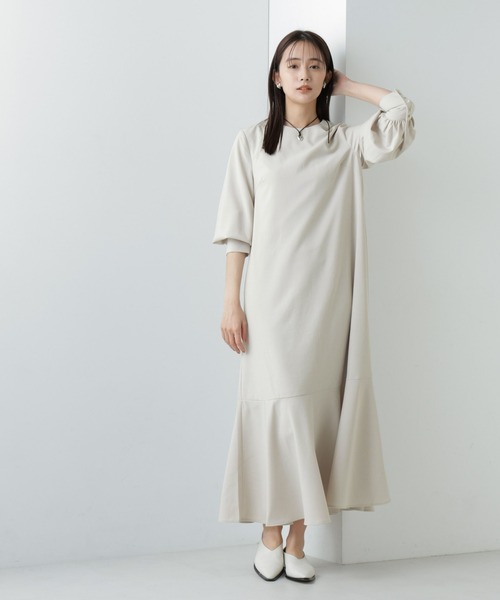 NANO universe(ナノユニバース)の「【WEB限定】ヘムフレアロングワンピース(ワンピース・レディース・ピンクベージュ/ライトベージュ/ブラック/モカ/グリーン/グレイッシュベージュ・マルチサイズ)」の20枚目の写真