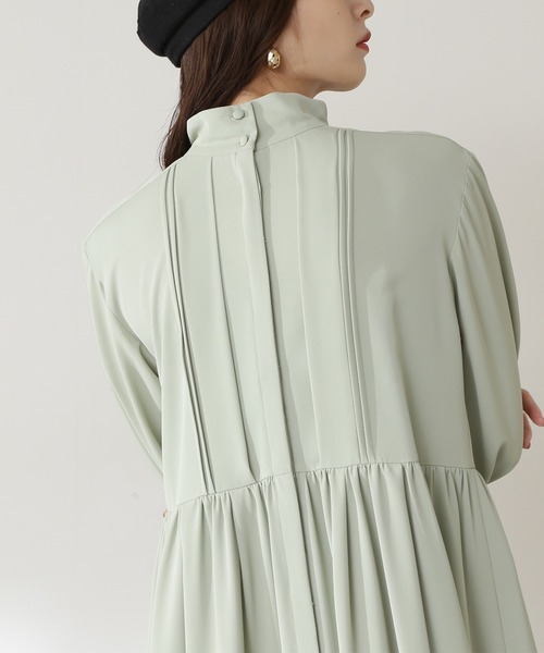 N.(N. Natural Beauty Basic)(エヌエヌナチュラルビューティーベーシック)の「【S Size Line】◆ピンタックティアードワンピース(ワンピース・レディース・オフホワイト/ブラック/ライトグリーン・SMALL/MEDIUM)」の5枚目の写真