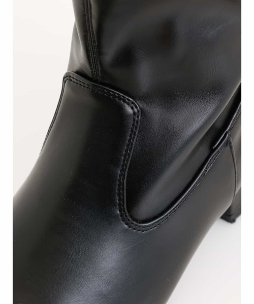 a.v.v（アーヴェヴェ）の「ストレッチブーツ（ブーツ・レディース・ブラック/アイボリー・22.5/24.5/23.5）」の4枚目の写真