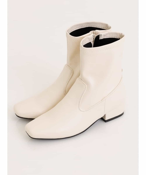 a.v.v（アーヴェヴェ）の「ストレッチブーツ（ブーツ・レディース・ブラック/アイボリー・22.5/24.5/23.5）」の14枚目の写真