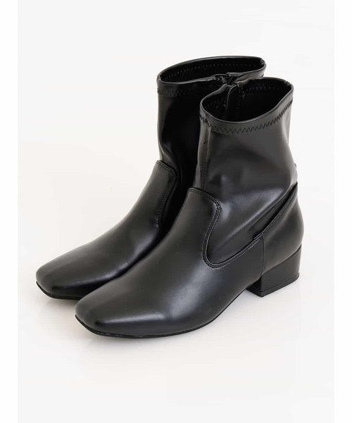 a.v.v（アーヴェヴェ）の「ストレッチブーツ（ブーツ・レディース・ブラック/アイボリー・22.5/24.5/23.5）」の15枚目の写真