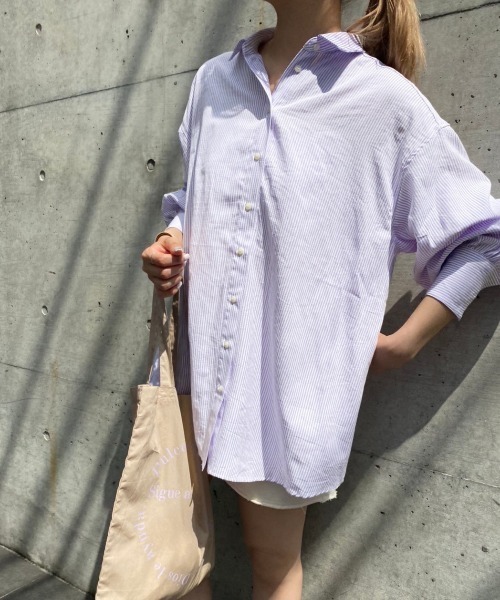 one after another NICE CLAUP(ワンアフターアナザーナイスクラップ)の「ゆるシルエットストライプシャツ(シャツ/ブラウス・レディース・ブラック/ベージュ/ラベンダー/ピンク・FREE)」の3枚目の写真
