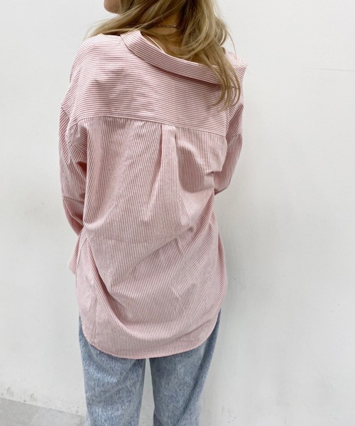 one after another NICE CLAUP(ワンアフターアナザーナイスクラップ)の「ゆるシルエットストライプシャツ(シャツ/ブラウス・レディース・ブラック/ベージュ/ラベンダー/ピンク・FREE)」の21枚目の写真