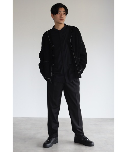 CREARE -LINO-(クレアーレリノ)の「ハンドステッチ Vネック ニット カーディガン <ユニセックス>(カーディガン/ボレロ・メンズ・アイボリー/ブラック/ダークベージュ・M/L)」の17枚目の写真