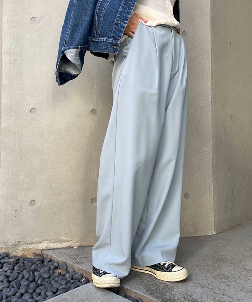 Omekashi（オメカシ）の「ハイウエストワイドパンツ（その他パンツ・レディース・ベージュ/ネイビー/アイボリー/ブルー・38/36）」の20枚目の写真