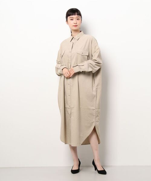 AMERICAN HOLIC(アメリカンホリック)の「Wポケットシャツコール天ワンピース(ワンピース・レディース・ブラウン/グレイッシュベージュ・M/L)」の3枚目の写真