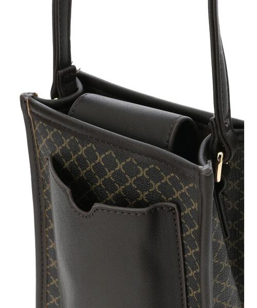 koe（コエ）の「モノグラムスマホポケットスクエアショルダー（スマホケース/カバー・レディース・ブラック/ブラウン・FREE）」の16枚目の写真