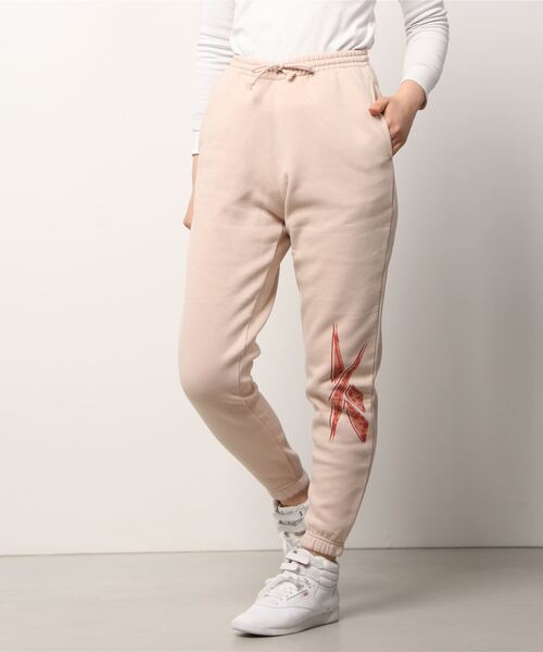Reebok(リーボック)の「モダン サファリ ジョガー / Modern Safari Joggers(スウェットパンツ・レディース・ベージュ/ブラック・SMALL/MEDIUM/LARGE/X-LARGE/X-SMALL)」の7枚目の写真