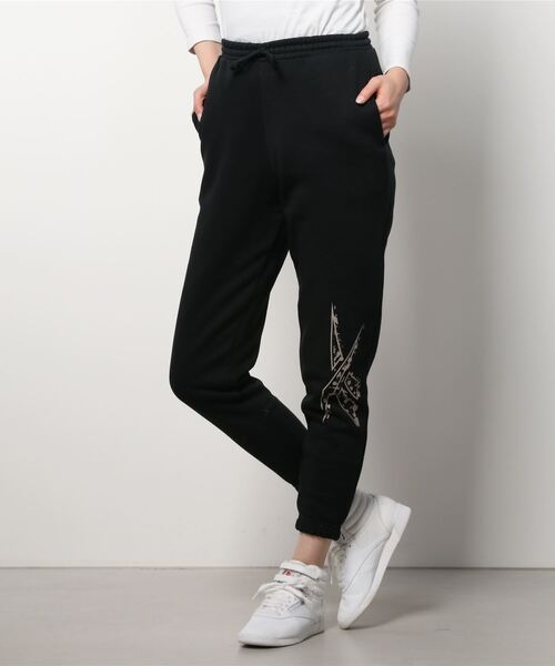 Reebok(リーボック)の「モダン サファリ ジョガー / Modern Safari Joggers(スウェットパンツ・レディース・ベージュ/ブラック・SMALL/MEDIUM/LARGE/X-LARGE/X-SMALL)」の15枚目の写真