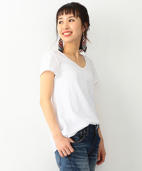 Ray BEAMS（レイビームス）の「◇Ray BEAMS LOS ANGELES / ショートスリーブ VネックT（Tシャツ/カットソー・レディース・ホワイト/チャコールグレー/ネイビー・ONE SIZE）」の2枚目の写真