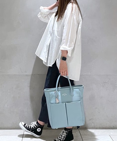 Samantha Thavasa（サマンサタバサ）の「フロントポケット レザートートバッグ 大サイズ（トートバッグ・レディース・カーキ/ブラック/ライトブルー/ペールイエロー/グレイッシュベージュ・FREE）」の17枚目の写真