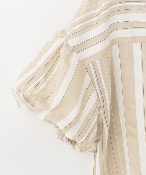 Diagram(ダイアグラム)の「パフスリーブスタンドブラウス(シャツ/ブラウス・レディース・ベージュ/キナリ・36)」の8枚目の写真