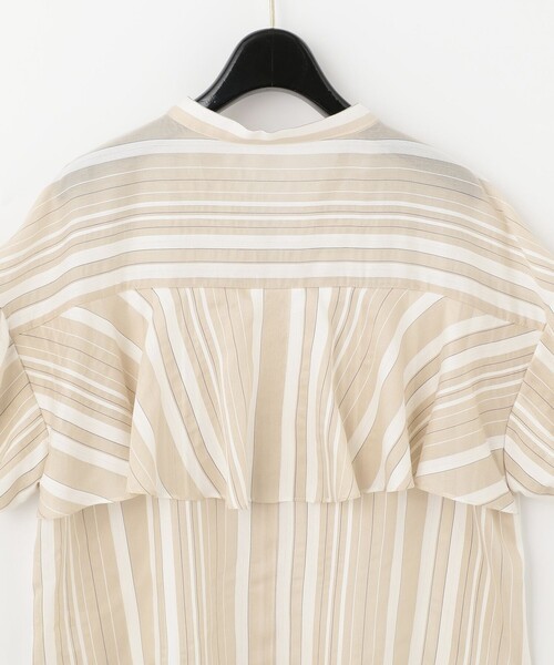 Diagram(ダイアグラム)の「パフスリーブスタンドブラウス(シャツ/ブラウス・レディース・ベージュ/キナリ・36)」の12枚目の写真