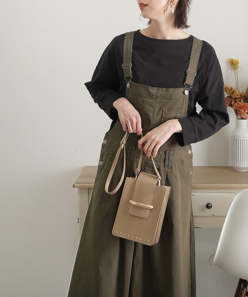 ElegChic(エレグシック)の「マキシ丈 フレア サロペット スカート (サロペット/オーバーオール・レディース・ブラック/ベージュ/カーキ・3L/M/L/XL/4L)」の5枚目の写真