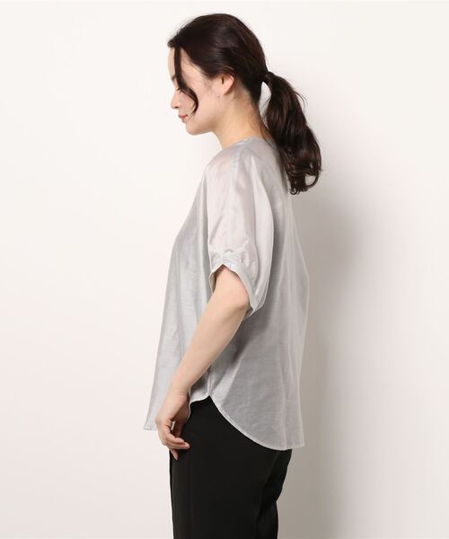 Paradise Picnic（パラダイスピクニック）の「テンセルVネックタックブラウス（シャツ/ブラウス・レディース・ラベンダー/グリーン/グレイッシュベージュ・FREE）」の4枚目の写真