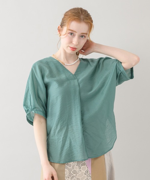 Paradise Picnic（パラダイスピクニック）の「テンセルVネックタックブラウス（シャツ/ブラウス・レディース・ラベンダー/グリーン/グレイッシュベージュ・FREE）」の12枚目の写真