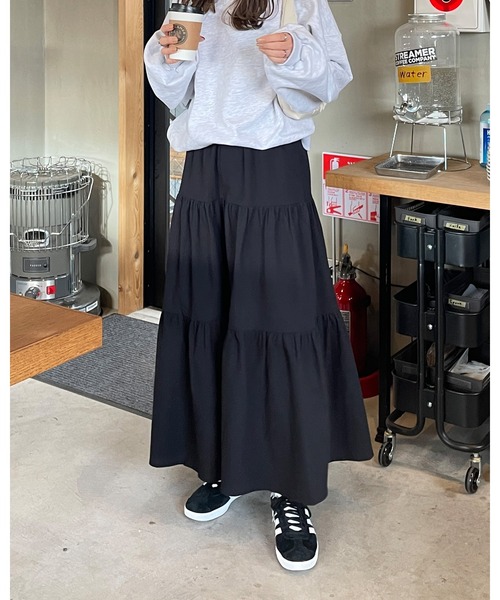 LE MORE(リモア)の「コットンマキシティアードスカート(スカート・レディース・アイボリー/ブラック・FREE)」の17枚目の写真