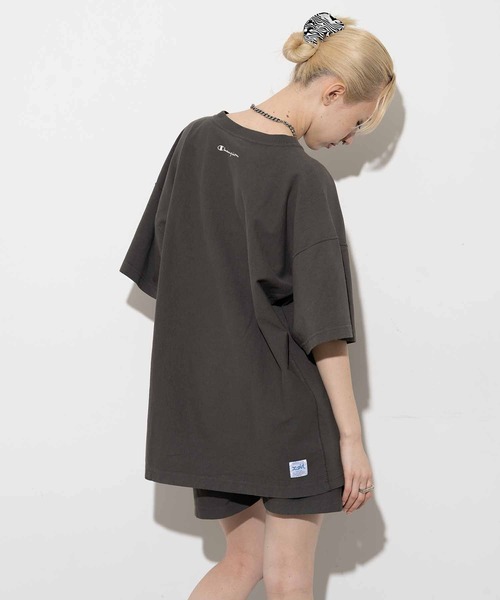 大人気 X-girl×Champion REVERSE WEAVE SHORT PANTS 早い者勝ち Champion REVERSE WEAVE SHORT PANTS｜エックスガールの通販