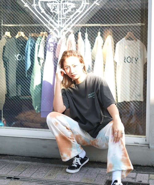 ROXY(ロキシー)の「【ZOZO限定アイテム】LIFE IS BETTER TEE/ロキシー半袖バックプリントTシャツ(Tシャツ/カットソー・レディース・ブラック/グリーン/ナチュラル・FREE)」の4枚目の写真