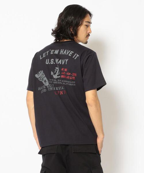 AVIREX（アヴィレックス）の「ステンシル カレッジ 半袖 Tシャツ