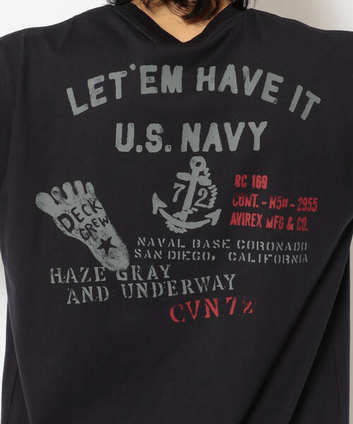 AVIREX(アヴィレックス)の「ステンシル カレッジ 半袖 Tシャツ / STENCIL COLLAGE S/S T-SHIRT / アヴィレックス / AVIREX(Tシャツ/カットソー・メンズ・ホワイト/ネイビー・MEDIUM/LARGE/X-LARGE/XX-LARGE)」の7枚目の写真