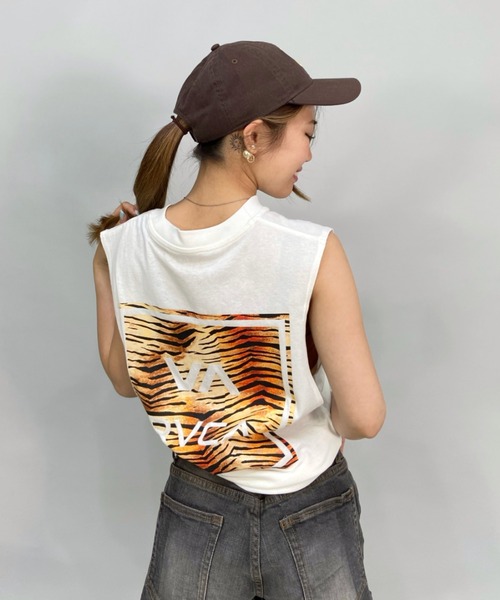 RVCA(ルーカ)の「RVCA/ルーカ ビッグシルエット/オーバーサイズ/ レオパード柄/ヒョウ柄バックプリントタンクトップ BC043-P35(タンクトップ・レディース・ホワイト/ブラック・M/L)」の1枚目の写真