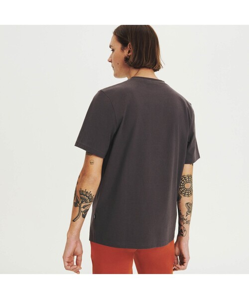 AIGLE（エーグル）の「オーガニックコットン グラフィック半袖Tシャツ（ASSORT）（Tシャツ/カットソー・メンズ・ダークブルー/チャコール/ホワイト/グレー/レッド・LL/S/M/L）」の18枚目の写真