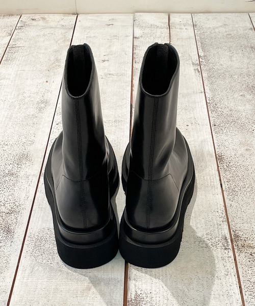 Jeffrey Campbell（ジェフリーキャンベル）の「フロントジップブーツ（ブーツ・レディース・ブラック・38/39/37）」の2枚目の写真