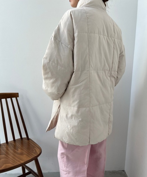 y/m by misato（イムバイミサト）の「ヴィンテージタフタスタンドカラージャケット（ダウンジャケット/コート・レディース・ブラック/カーキ/アイボリー・FREE）」の8枚目の写真