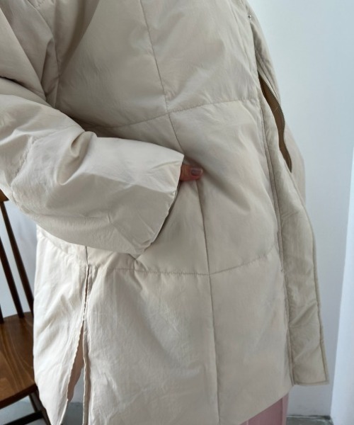 y/m by misato（イムバイミサト）の「ヴィンテージタフタスタンドカラージャケット（ダウンジャケット/コート・レディース・ブラック/カーキ/アイボリー・FREE）」の10枚目の写真