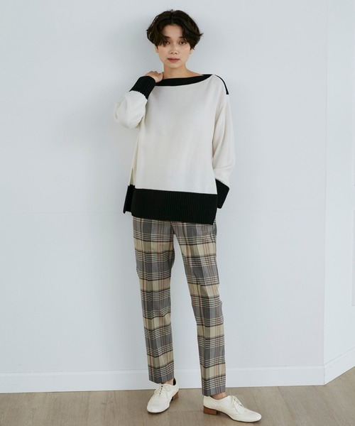 INED（イネド）の「【冬の美脚パンツ】ウールミックステーパードパンツ（その他パンツ・レディース・その他4/ブラック/レッド/ネイビー/その他3/オフホワイト・5号/7号/9号/11号）」の5枚目の写真