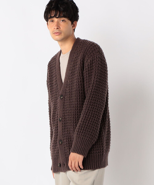 COMME CA ISM(コムサイズム)の「ワッフル編み Vネックカーディガン(カーディガン/ボレロ・メンズ・アイボリー/ライラック/ダークブラウン/グリーン・FREE)」の19枚目の写真