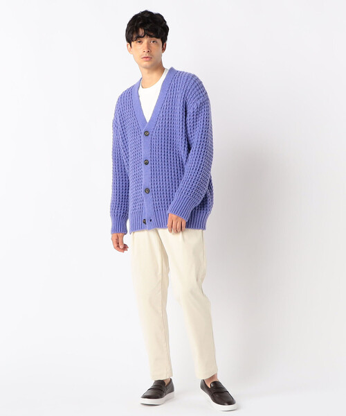 COMME CA ISM(コムサイズム)の「ワッフル編み Vネックカーディガン(カーディガン/ボレロ・メンズ・アイボリー/ライラック/ダークブラウン/グリーン・FREE)」の5枚目の写真