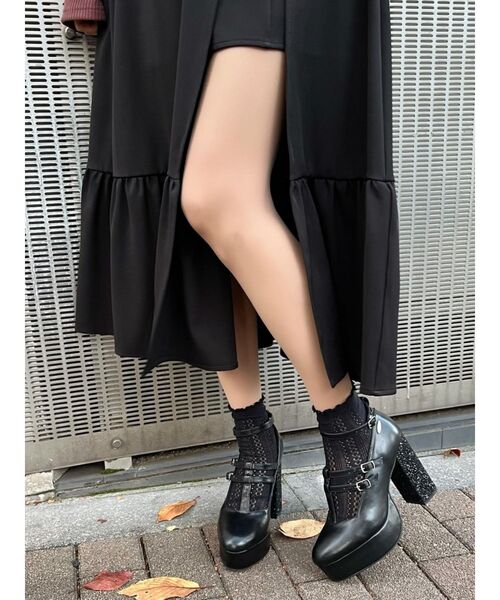 EATME(イートミー)の「ダブルTストラップパンプス(パンプス・レディース・ブラック/その他1/バーガンディー・S/M/L)」の6枚目の写真