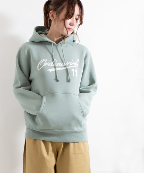 ALL ORDINARIES（オールオーディナリーズ）の「Ordinaries11 スクリプトロゴプルパーカ（パーカー・レディース・アッシュグレー/チャコールグレー/グリーン/サンドベージュ・M/S/L）」の13枚目の写真