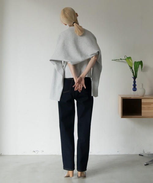 VACANCY(ヴァカンシー)の「アームショルダーマルチウェイニット(ニット/セーター・レディース・ブラック/ライトグレー・FREE)」の19枚目の写真