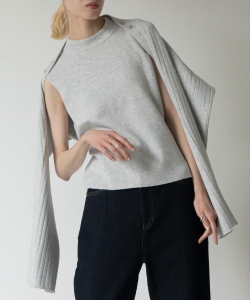 VACANCY(ヴァカンシー)の「アームショルダーマルチウェイニット(ニット/セーター・レディース・ブラック/ライトグレー・FREE)」の17枚目の写真