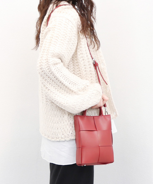 cache cache(カシュ カシュ)の「カシュカシュ cachecache / イントレチャートミニショルダーバッグ(ショルダーバッグ・レディース・ラベンダー/イエロー/グリーン/キャメル/ホワイト/ブラック/グレー/ワイン/シルバー/ブルー・FREE)」の9枚目の写真