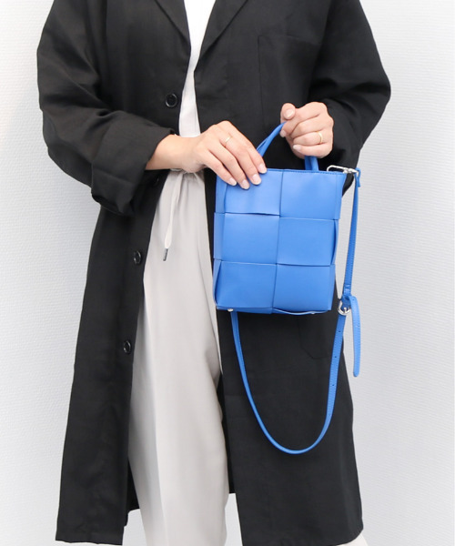 cache cache(カシュ カシュ)の「カシュカシュ cachecache / イントレチャートミニショルダーバッグ(ショルダーバッグ・レディース・ラベンダー/イエロー/グリーン/キャメル/ホワイト/ブラック/グレー/ワイン/シルバー/ブルー・FREE)」の6枚目の写真