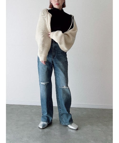 d.i.a.ダメージ加工デニムパンツ【七分丈】 サイズ26 ヒザダメージ加工デニムパンツ（MEKKE 低身長向け）（デニム
