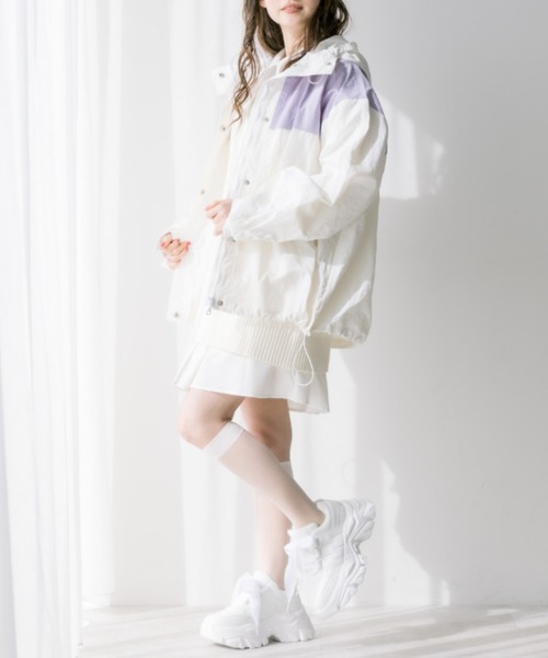 OLIVE des OLIVE（オリーブデオリーブ）の「配色マウンテンパーカー　1031070050（マウンテンパーカー・レディース・ベージュ/イエロー/オフホワイト・FREE）」の5枚目の写真