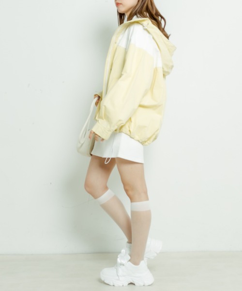 OLIVE des OLIVE（オリーブデオリーブ）の「配色マウンテンパーカー　1031070050（マウンテンパーカー・レディース・ベージュ/イエロー/オフホワイト・FREE）」の21枚目の写真