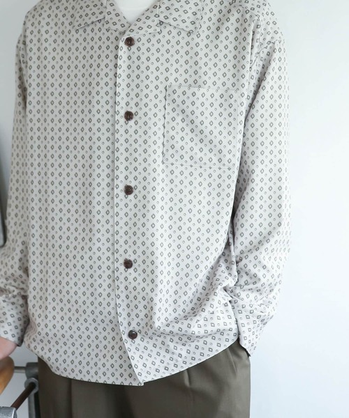 SENSE OF PLACE by URBAN RESEARCH（センスオブプレイスバイアーバンリサーチ）の「『セットアップ対応』コモンガラオープンカラールーズシャツA（シャツ/ブラウス・メンズ・ブラック/ライトカーキ/ライトベージュ・SMALL/MEDIUM/LARGE）」の5枚目の写真