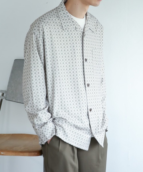 SENSE OF PLACE by URBAN RESEARCH（センスオブプレイスバイアーバンリサーチ）の「『セットアップ対応』コモンガラオープンカラールーズシャツA（シャツ/ブラウス・メンズ・ブラック/ライトカーキ/ライトベージュ・SMALL/MEDIUM/LARGE）」の7枚目の写真