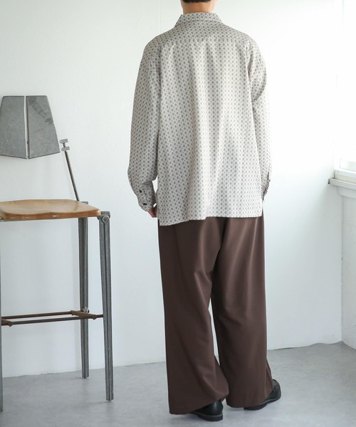 SENSE OF PLACE by URBAN RESEARCH（センスオブプレイスバイアーバンリサーチ）の「『セットアップ対応』コモンガラオープンカラールーズシャツA（シャツ/ブラウス・メンズ・ブラック/ライトカーキ/ライトベージュ・SMALL/MEDIUM/LARGE）」の12枚目の写真