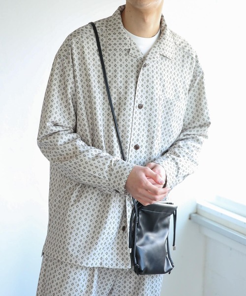 SENSE OF PLACE by URBAN RESEARCH（センスオブプレイスバイアーバンリサーチ）の「『セットアップ対応』コモンガラオープンカラールーズシャツA（シャツ/ブラウス・メンズ・ブラック/ライトカーキ/ライトベージュ・SMALL/MEDIUM/LARGE）」の14枚目の写真