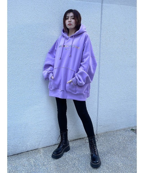 ENVYM（アンビー）の「カラーエンブロイダリールーズＰＯ（パーカー・レディース・ホワイト/パープル/ブルー/ブラック・FREE）」の7枚目の写真